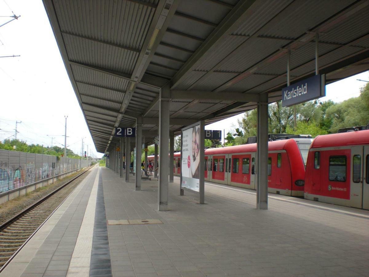 Mueller Residenz Zur S-Bahn Karlsfeld Hotel Buitenkant foto